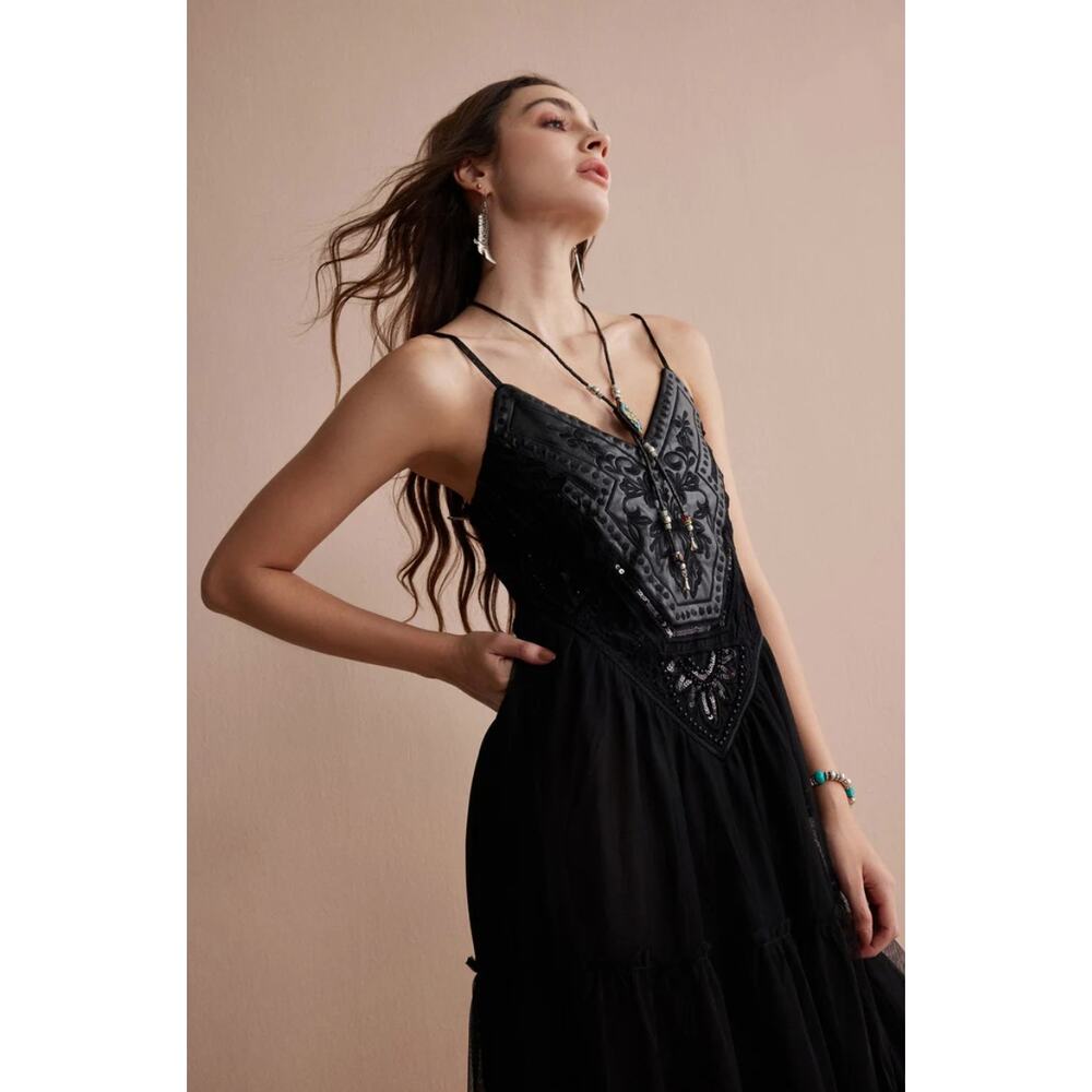 NWT Boutique Boho Black Embroidered Midi Dress by Bohera